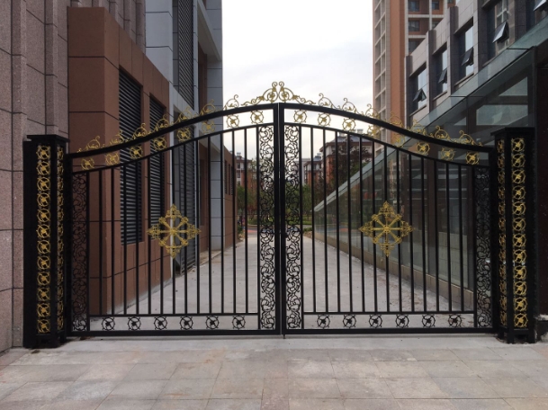 鐵藝大門廠家
